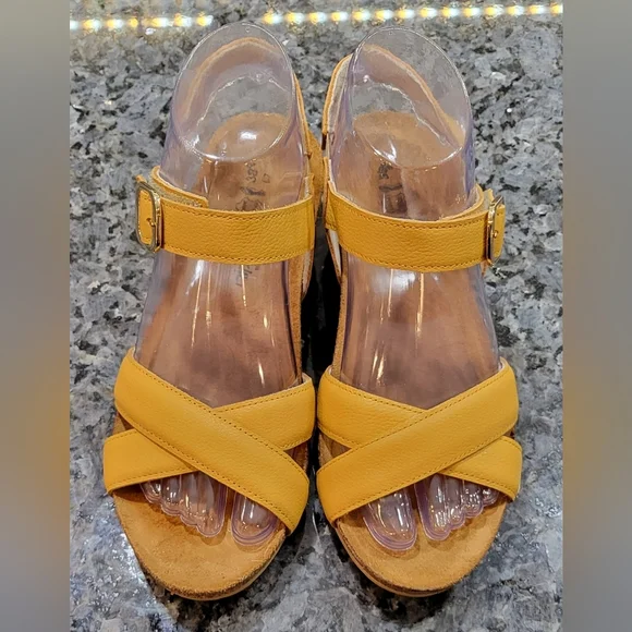 Naot, the Throne Wedge Sandals, Yellow (Marigold) Women's Size 7 (38) - Picture 2 of 11